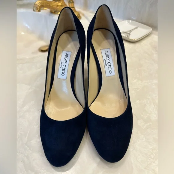 Jimmy Choo Navy Suede Chunky Heel Pumps, Like New, Sz 39 1/2 - Picture 3 of 13